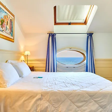 Residenza D'epoca La Corallina Aparthotel